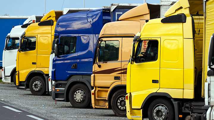 Convocazione al ministero non sospende fermo autotrasporto